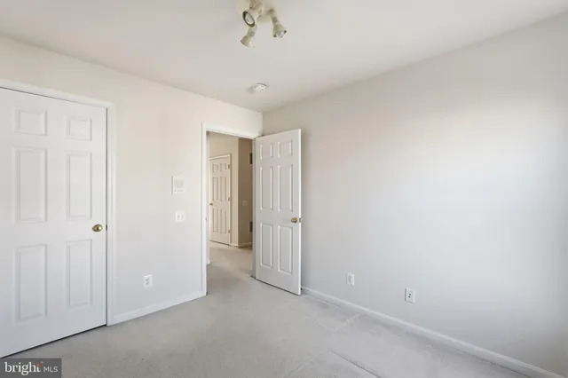 $2,800 | 13532 Stargazer Terrace, Centreville, VA 20120