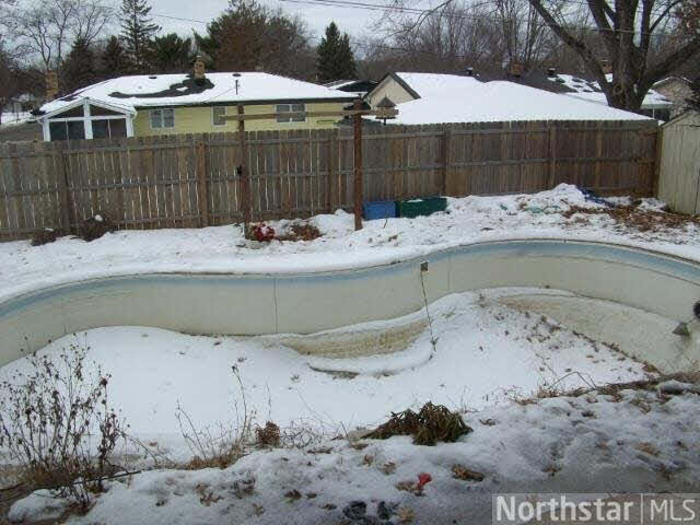 2031 Upper Afton Road St. Paul, MN 55119 - Photo 8 of 16 Gallery Image 8