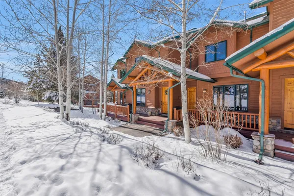 $1,250,000 | 3350 Spring Valley Drive, Unit 14, Steamboat Springs, CO 80487