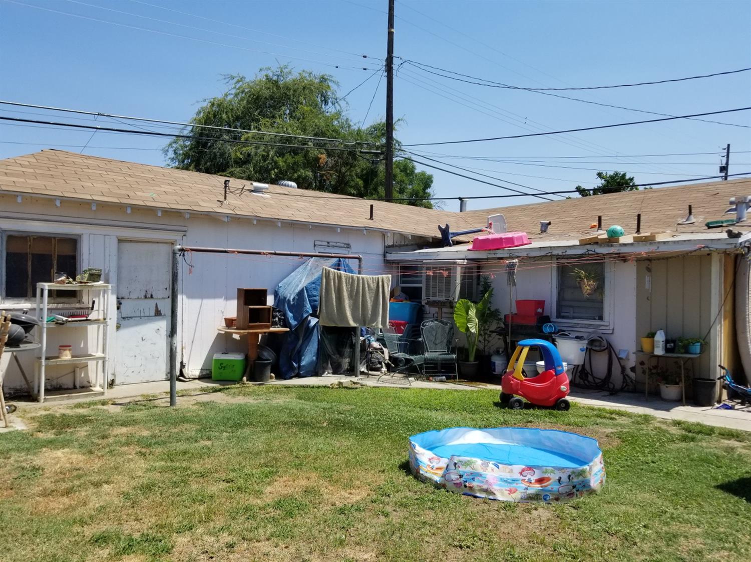 1026 South Church Avenue Reedley, CA 93654 - Photo 34 of 44