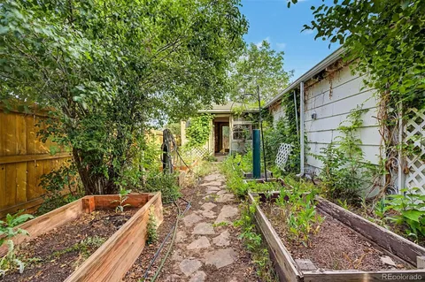 $452,000 | 2100 West Tennessee Avenue, Denver, CO 80223
