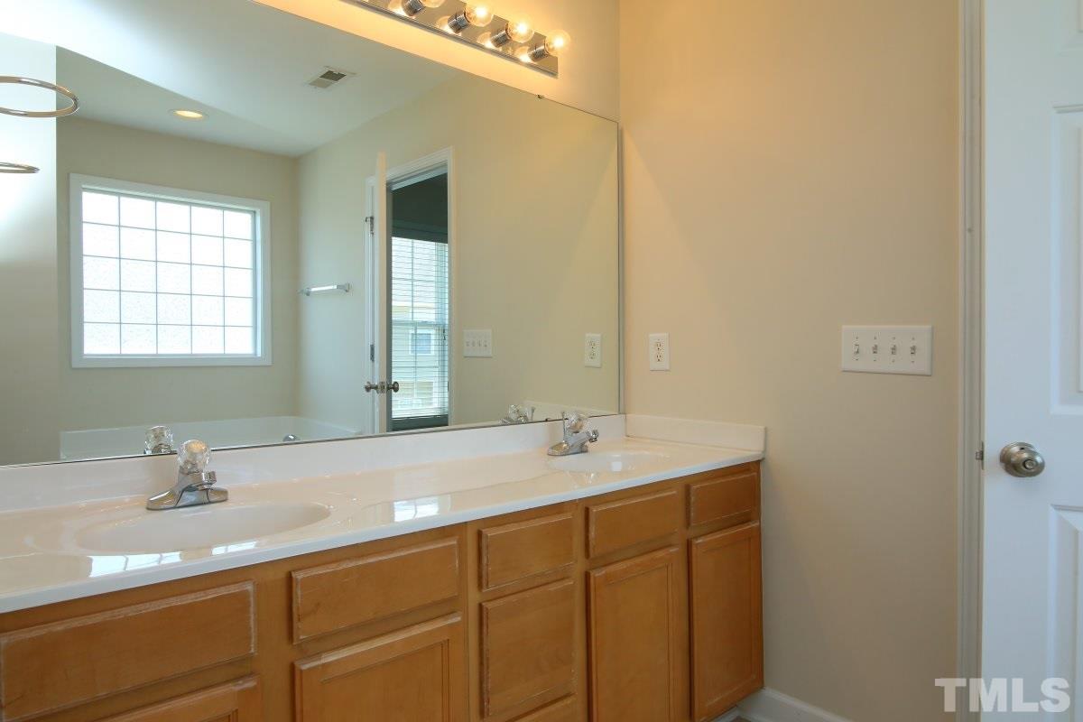 8644 Boysenberry Lane Raleigh, NC 27616 - Photo 15 of 24
