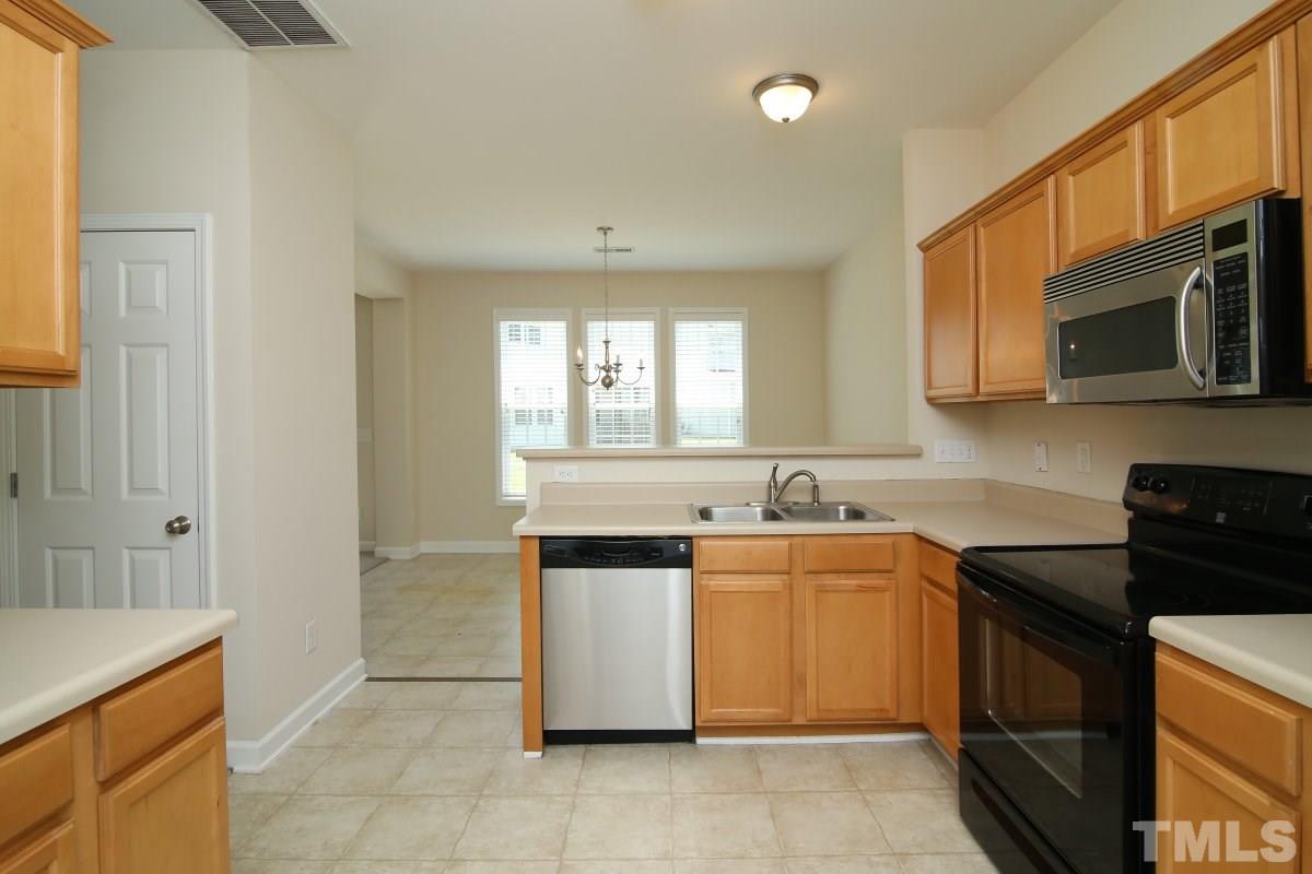 8644 Boysenberry Lane Raleigh, NC 27616 - Photo 8 of 24