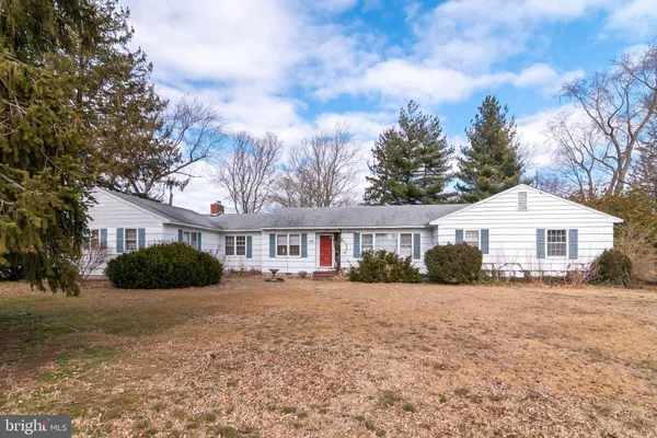 front view of house with a yard