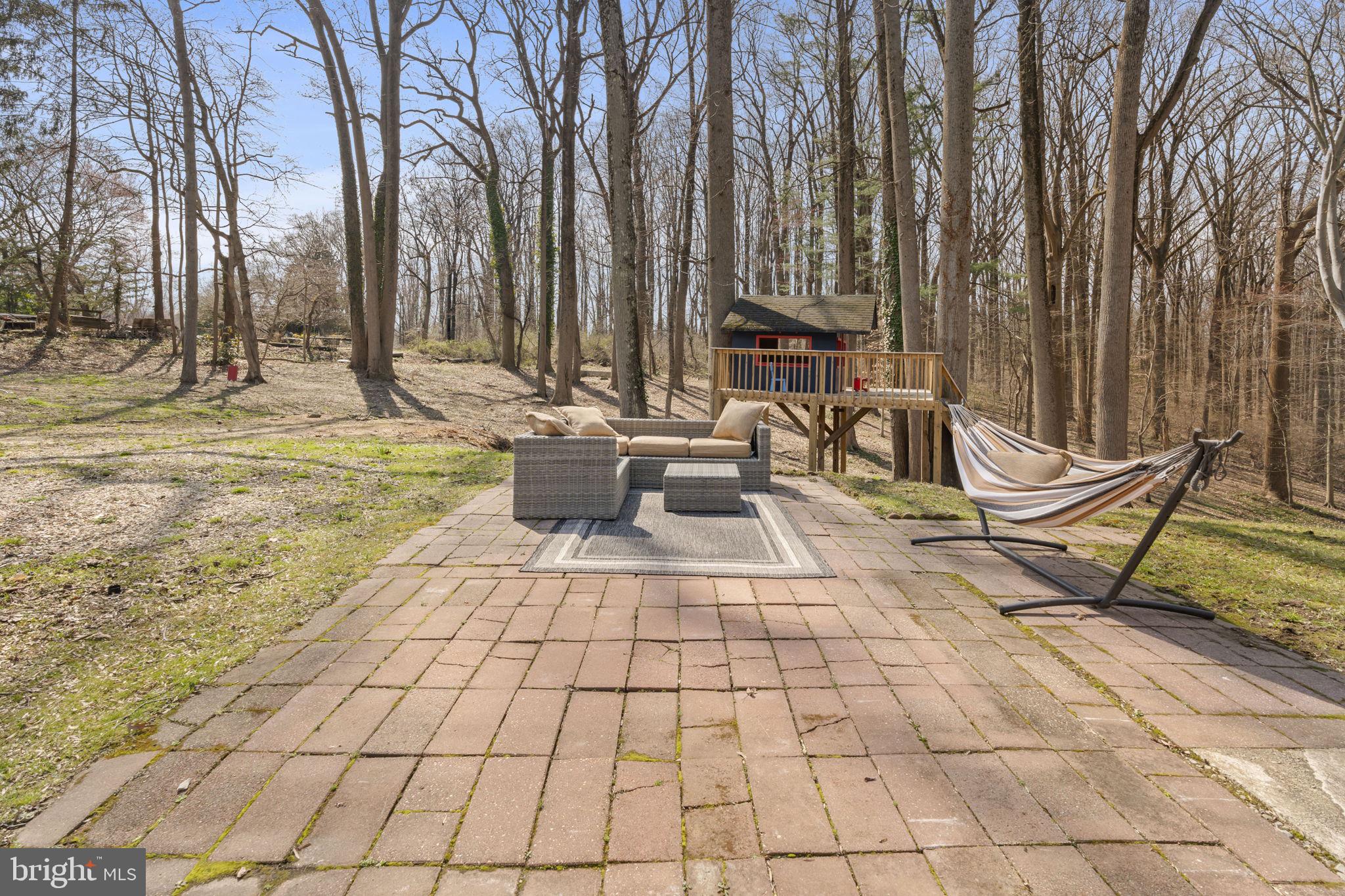 352 South New Middletown Road Media, PA 19063 - Photo 35 of 41 a view of outdoor space with lounge chair