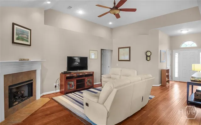 $2,200 | 141 Nandina Way, Pooler, GA 31322