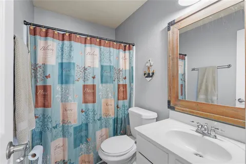 $345,000 | 125 Jefferson Drive, Venus, TX 76084