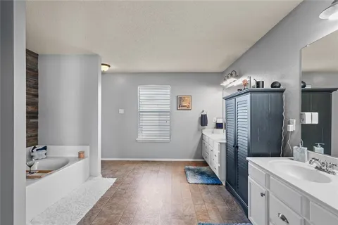 $345,000 | 125 Jefferson Drive, Venus, TX 76084