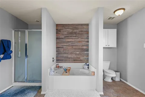 $345,000 | 125 Jefferson Drive, Venus, TX 76084