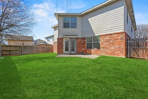 $345,000 | 125 Jefferson Drive, Venus, TX 76084