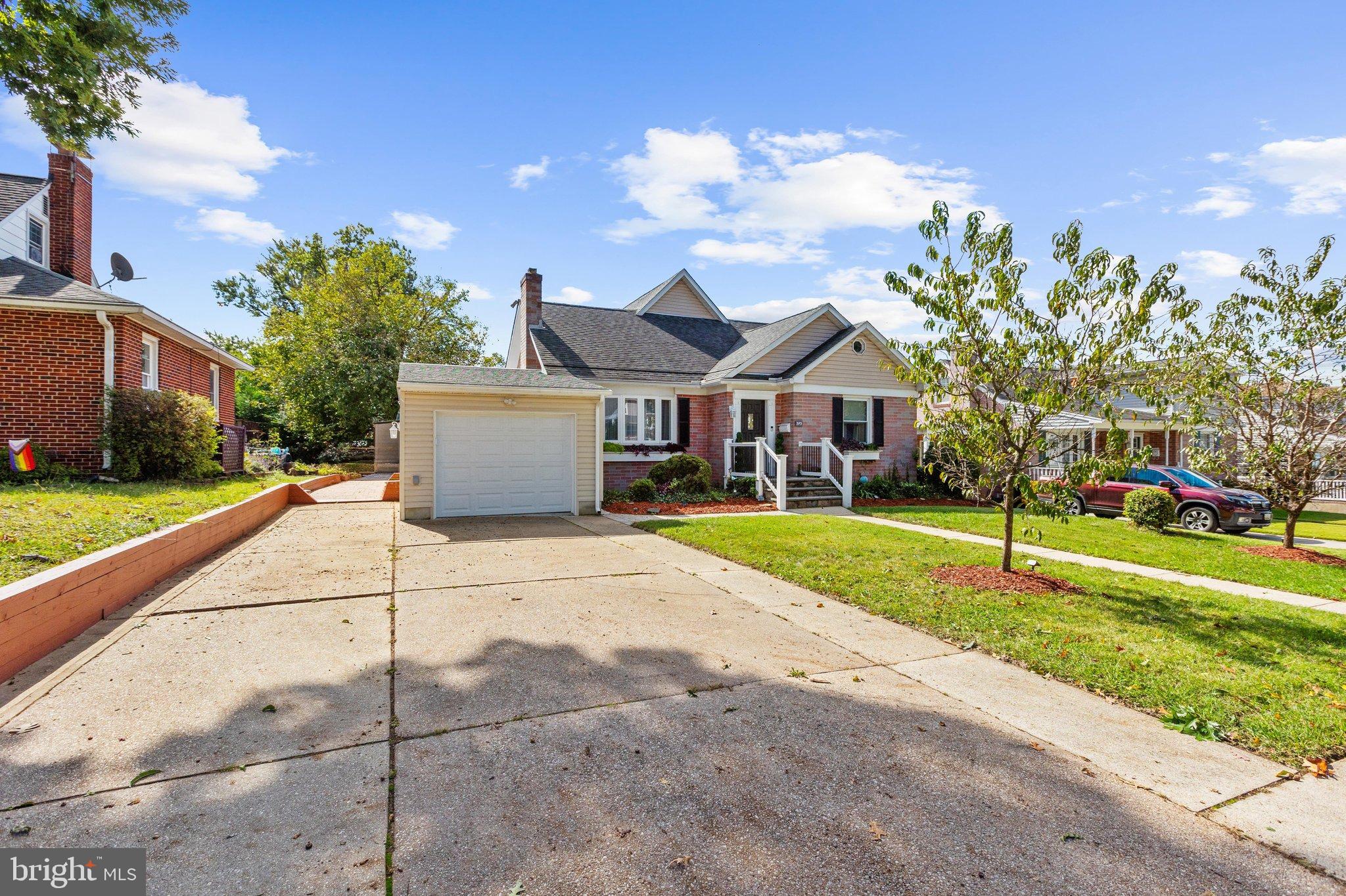 545 Forest View Road Linthicum Heights, MD 21090 - Photo 3 of 73 Gallery Image 3