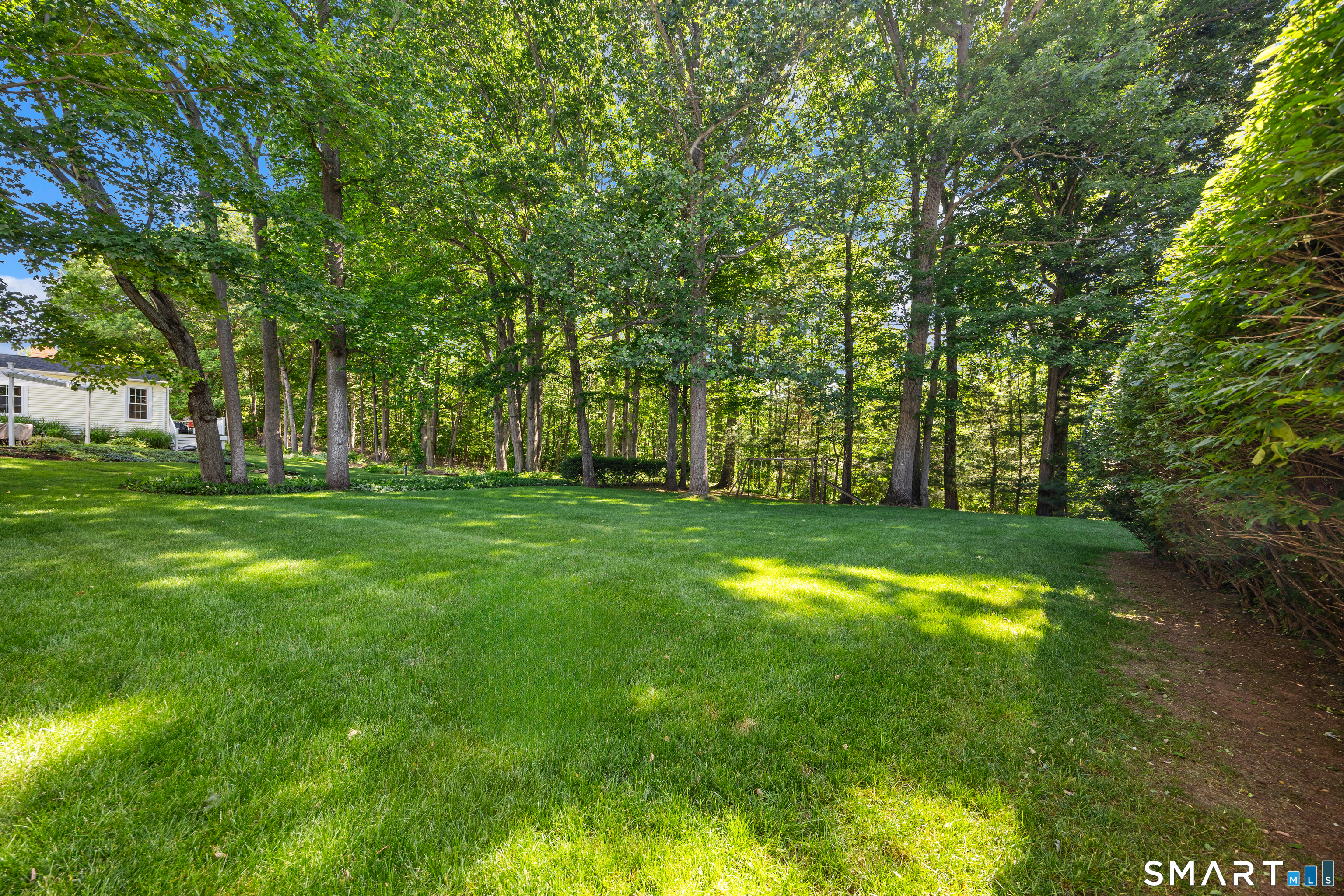 163 Sentinel Hill Road North Haven, CT 06473 - Photo 34 of 40