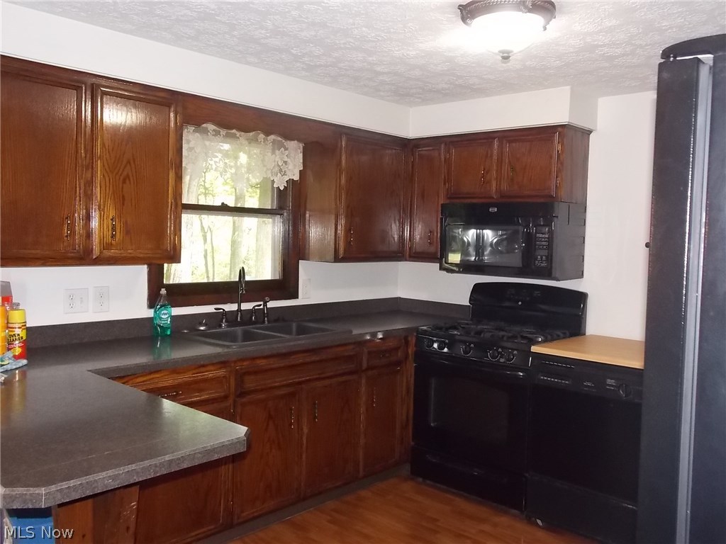 662 River Road Canal Fulton, OH 44614 - Photo 3 of 23 Gallery Image 3