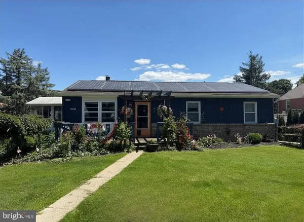 $280,000 | 1305 Carsonia Avenue, Reading, PA 19606