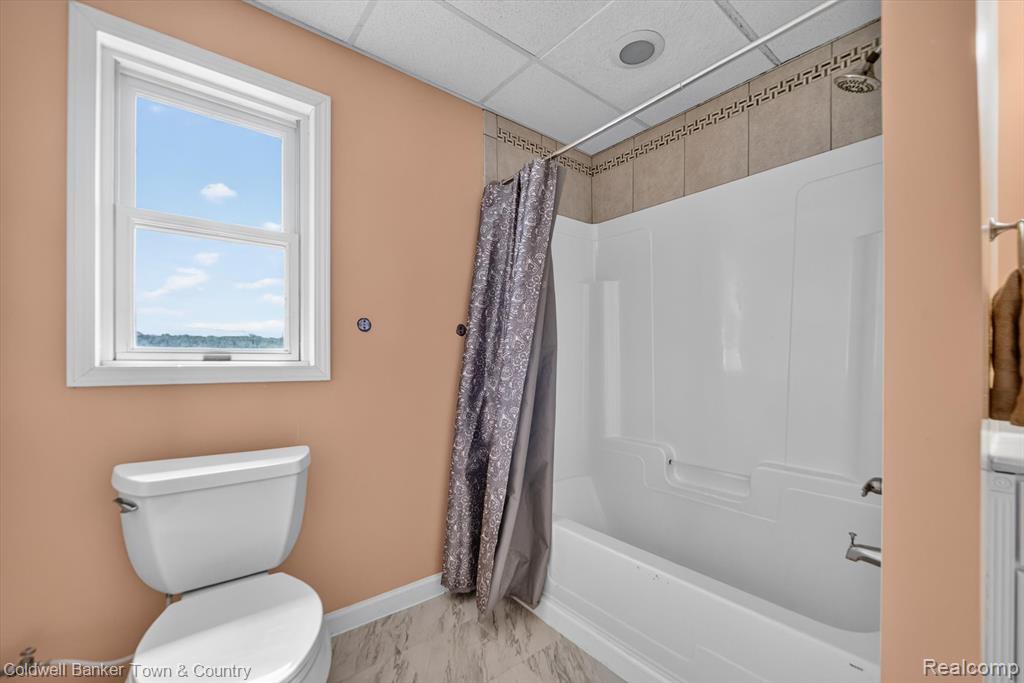 8175 Farley Road Pinckney, MI 48169 - Photo 52 of 61 Gallery Image 52