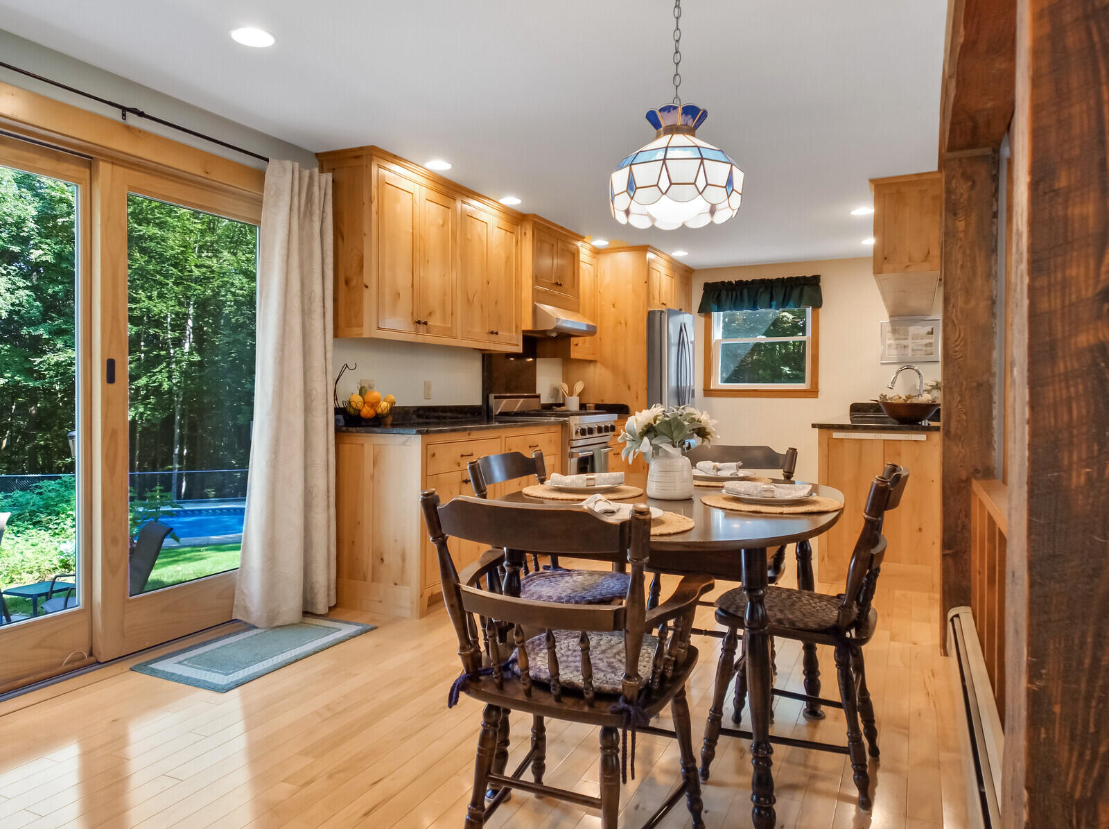 145 West Road Belgrade, ME 04917 - Photo 16 of 66 Dining area