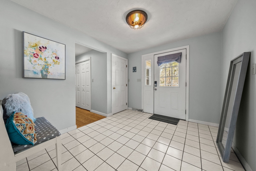 11 Watson Drive Mashpee, MA 02649 - Photo 4 of 38