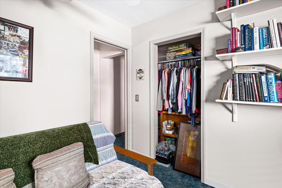 601 12th Avenue Two Harbors, MN 55616 - Photo 17 of 27