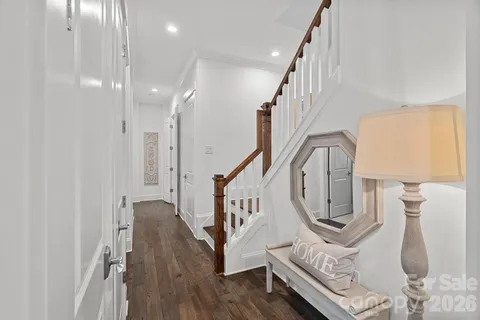 $1,075,000 | 744 Amalfi Drive, Davidson, NC 28036