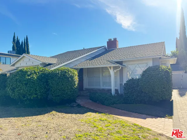 $4,800 | 13054 Hartsook Street, Sherman Oaks, CA 91423