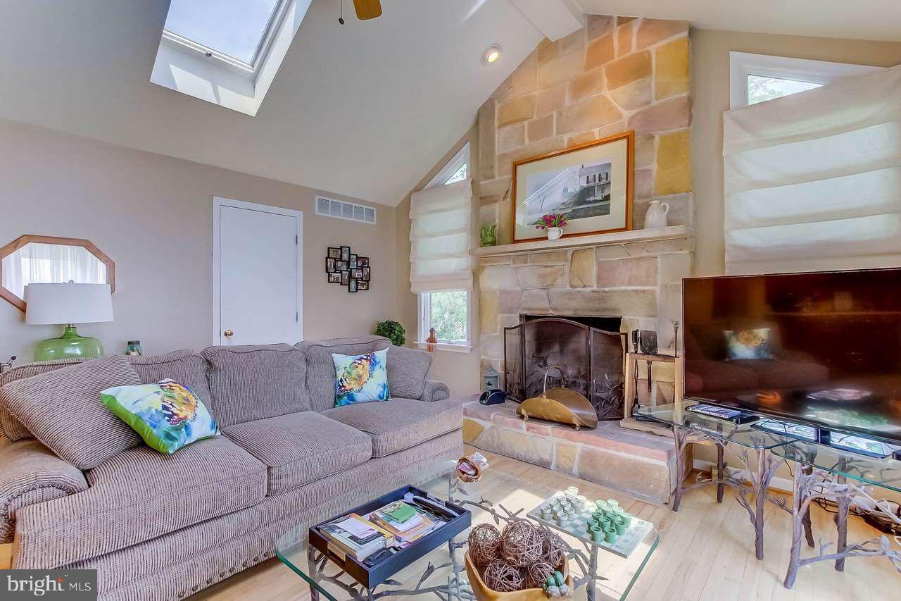 17665 Ridge Meadow Road Stewartstown, PA 17363 - Photo 2 of 28 Gallery Image 2