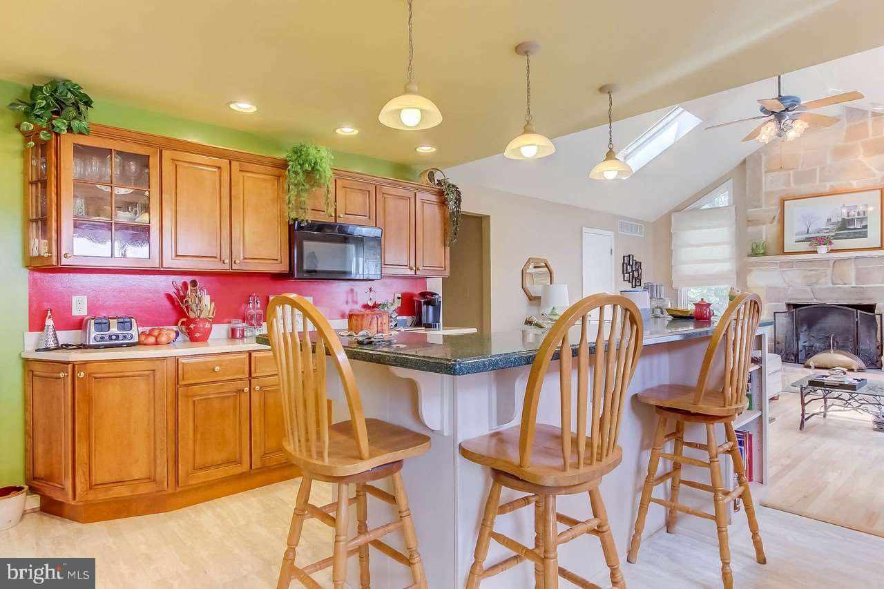 17665 Ridge Meadow Road Stewartstown, PA 17363 - Photo 5 of 28 Gallery Image 5