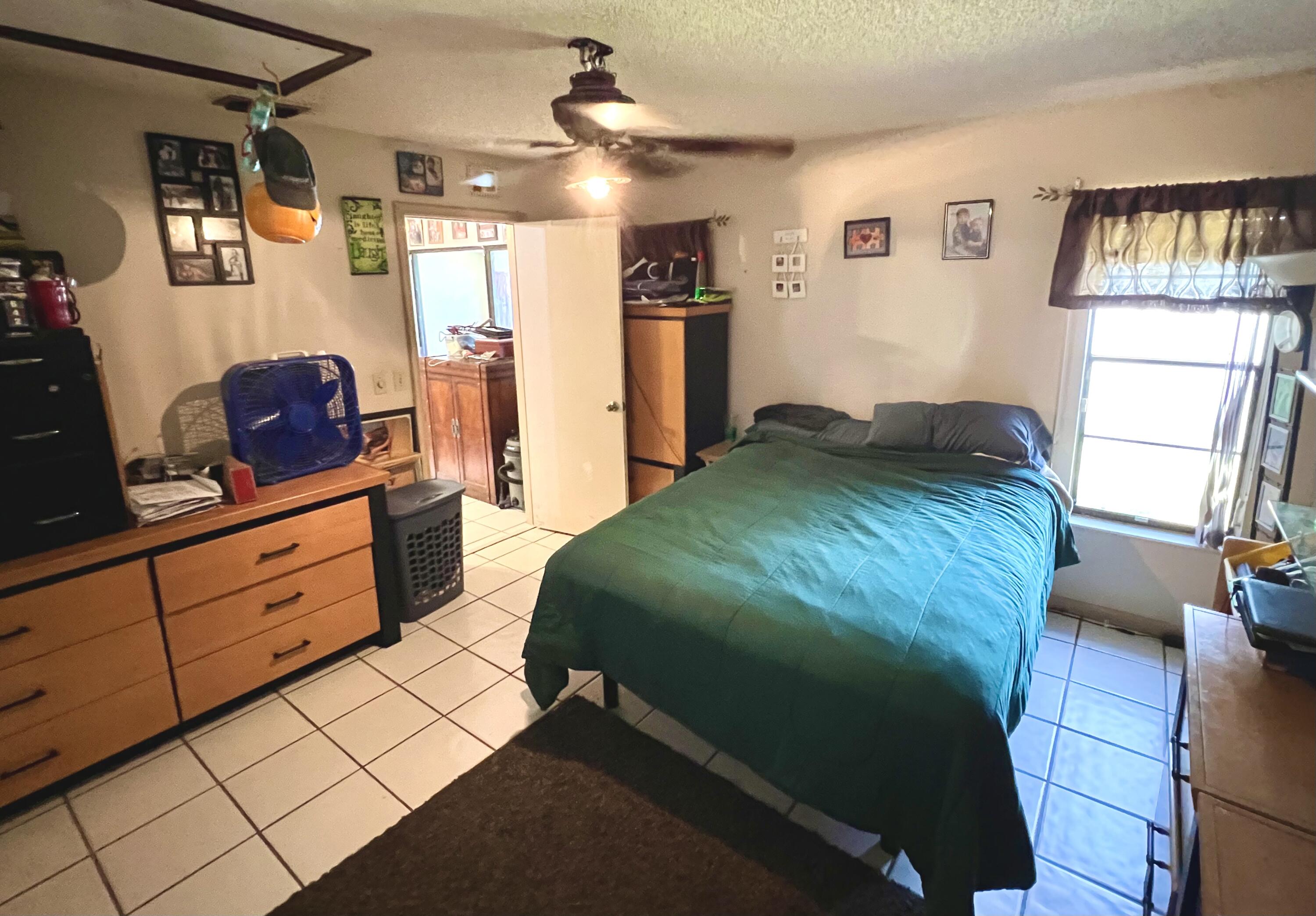557 Banks Road Margate, FL 33063 - Photo 8 of 17 Master En Suite