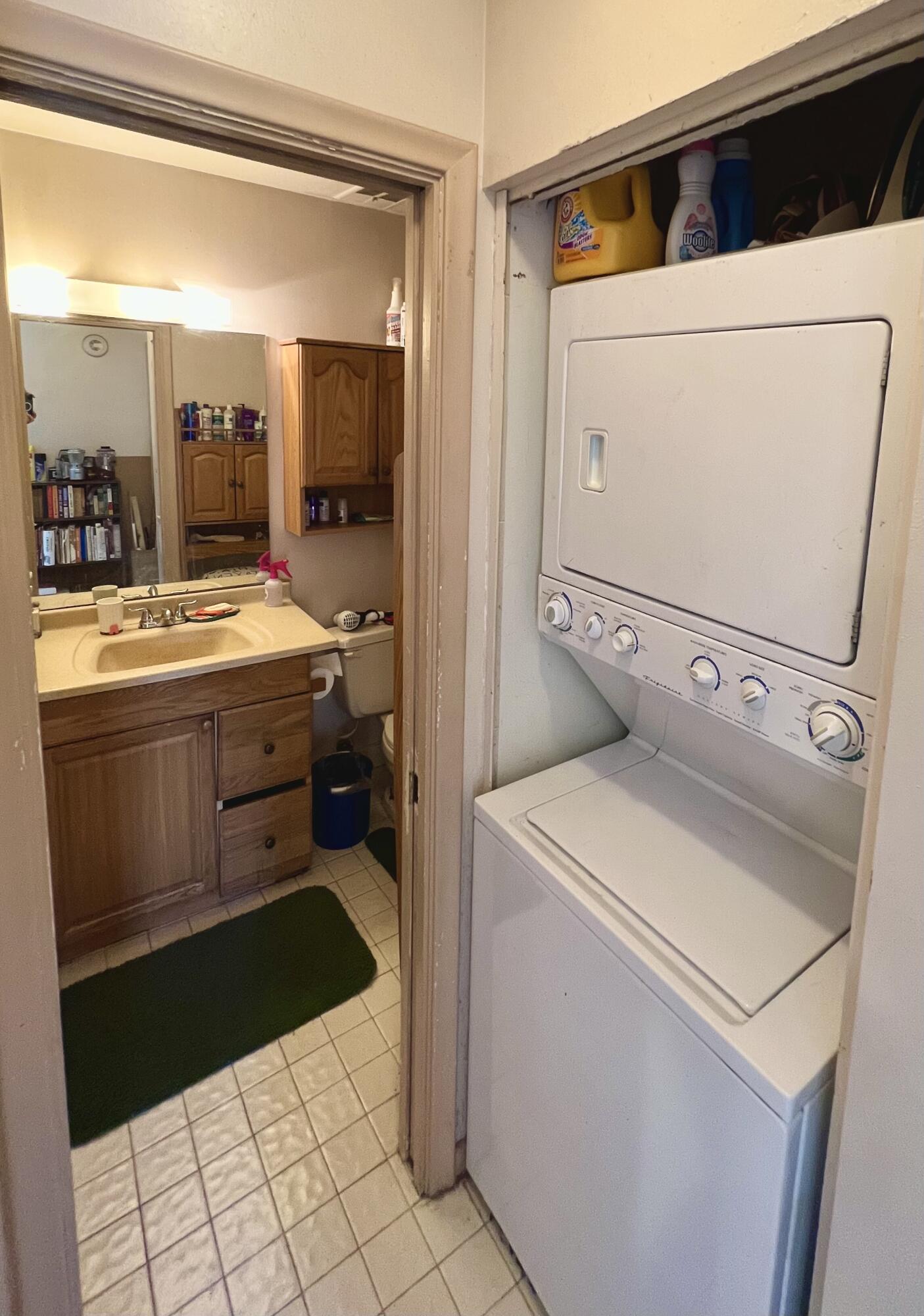 557 Banks Road Margate, FL 33063 - Photo 10 of 17 Laundry Closet