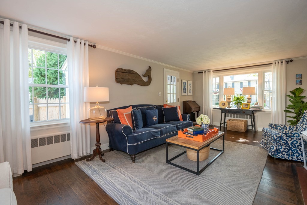 17 Mohawk Road Marblehead, MA 01945 - Photo 14 of 30