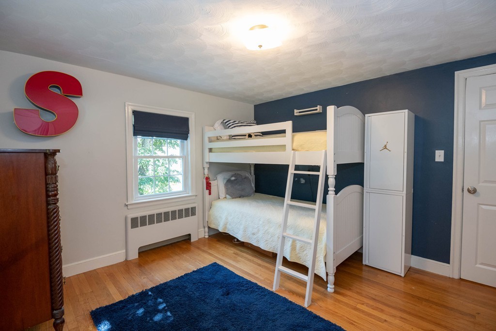 17 Mohawk Road Marblehead, MA 01945 - Photo 24 of 30