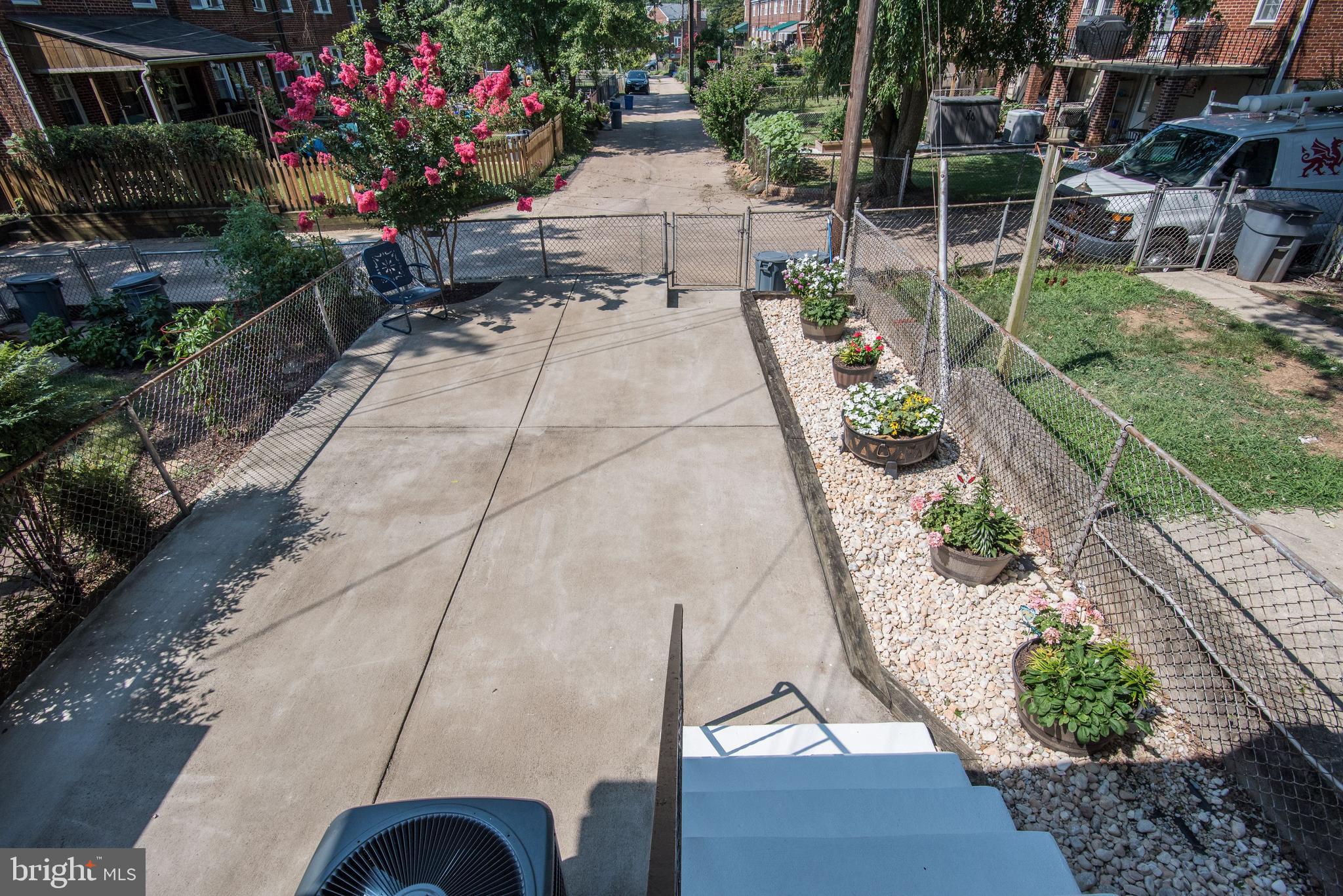 506 Academy Road Baltimore, MD 21228 - Photo 49 of 49 a view of yard