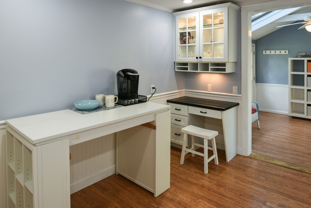11 Chipman Road Beverly, MA 01915 - Photo 11 of 27 Gallery Image 11