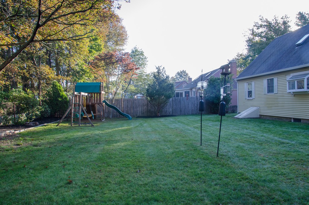 11 Chipman Road Beverly, MA 01915 - Photo 27 of 27 Gallery Image 27
