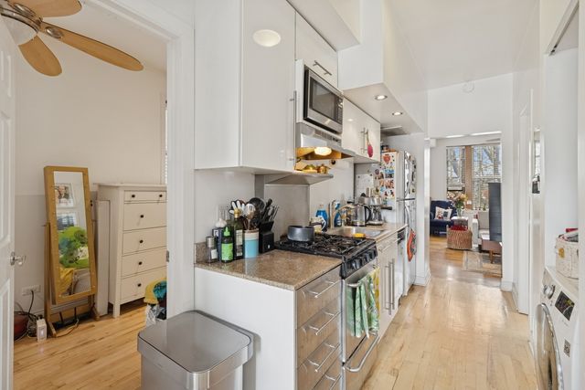 $1,399,500 | 1532 North Greenview Avenue, Chicago, IL 60642