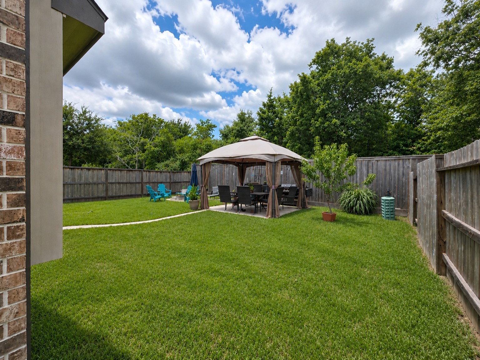 2001 Acklen Run Drive Rosharon, TX 77583 - Photo 28 of 35 Gallery Image 28