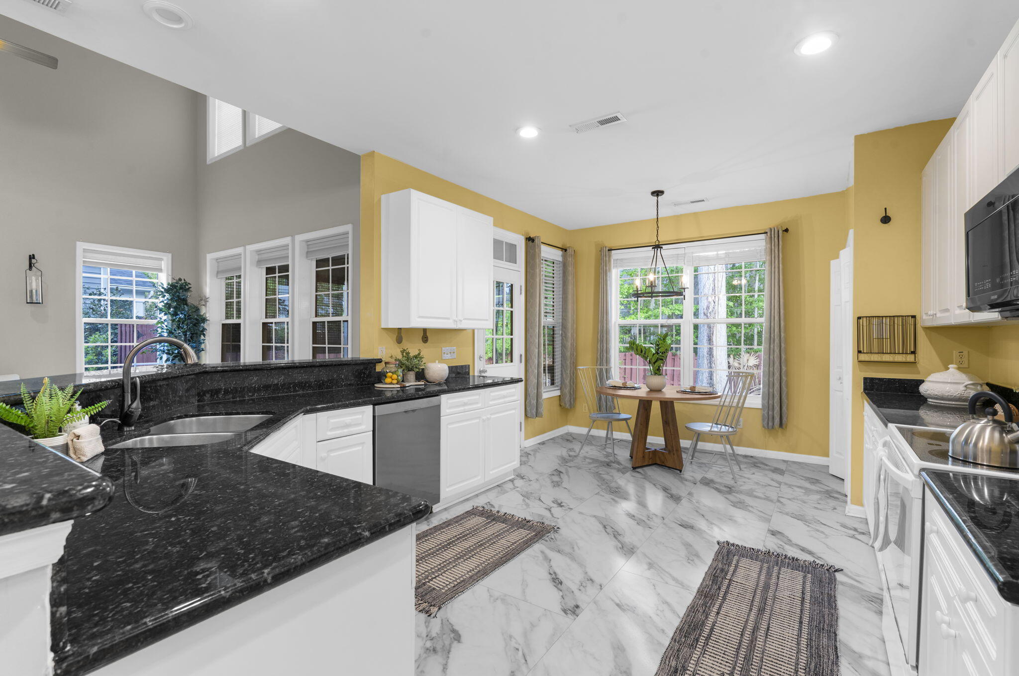 9406 Ayscough Road Summerville, SC 29485 - Photo 16 of 45 17-web-or-mls-DSC05505
