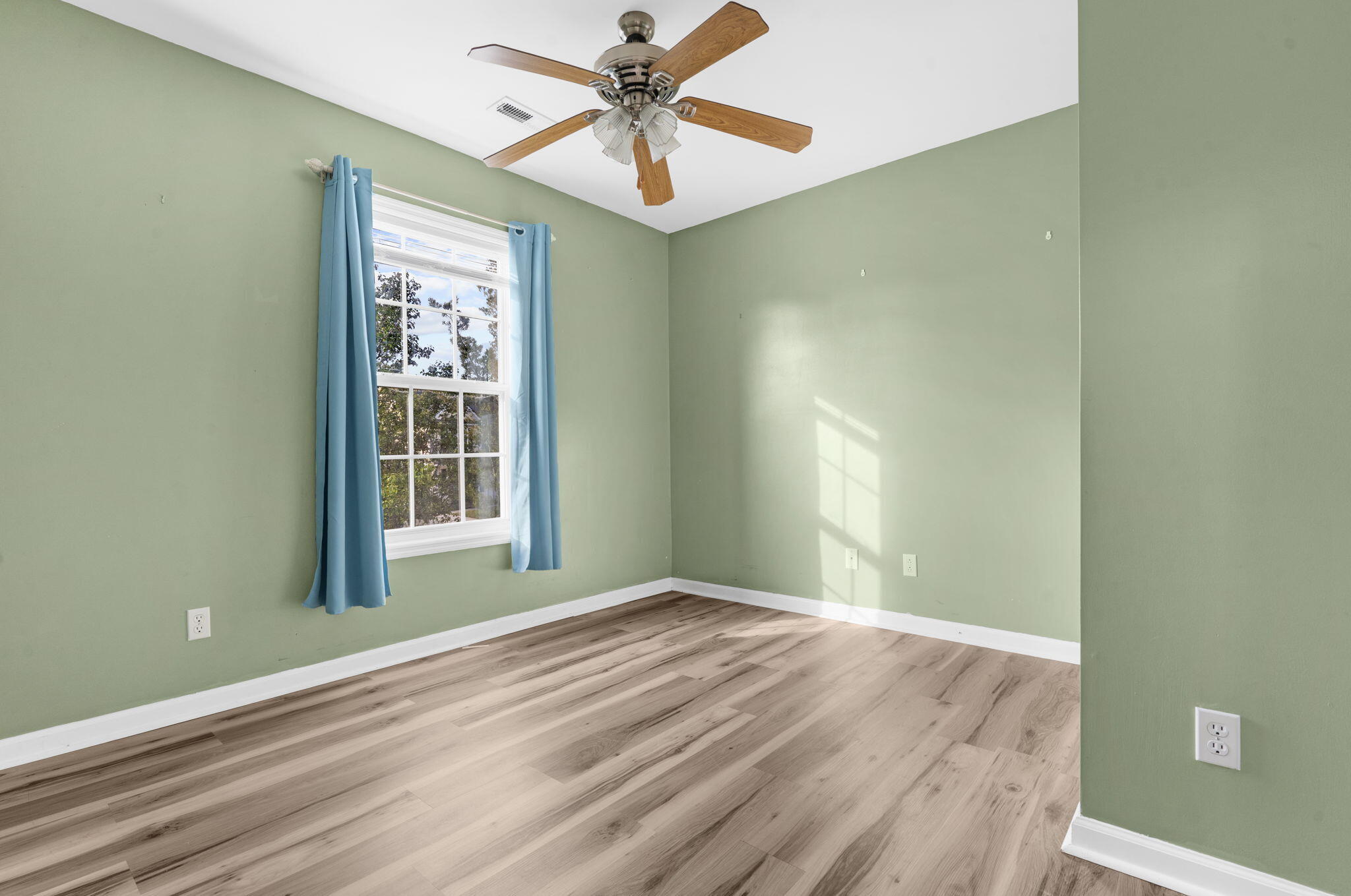 9406 Ayscough Road Summerville, SC 29485 - Photo 29 of 45 39-web-or-mls-DSC05620