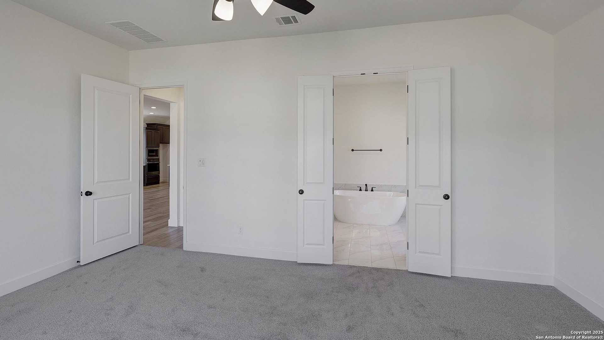 129 Brown Swiss Ridge Boerne, TX 78006 - Photo 14 of 26