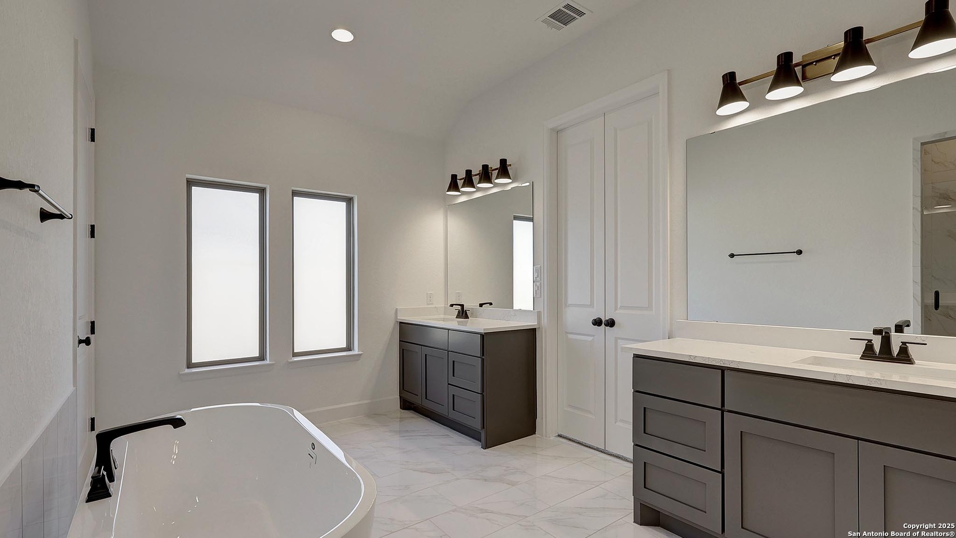 129 Brown Swiss Ridge Boerne, TX 78006 - Photo 15 of 26