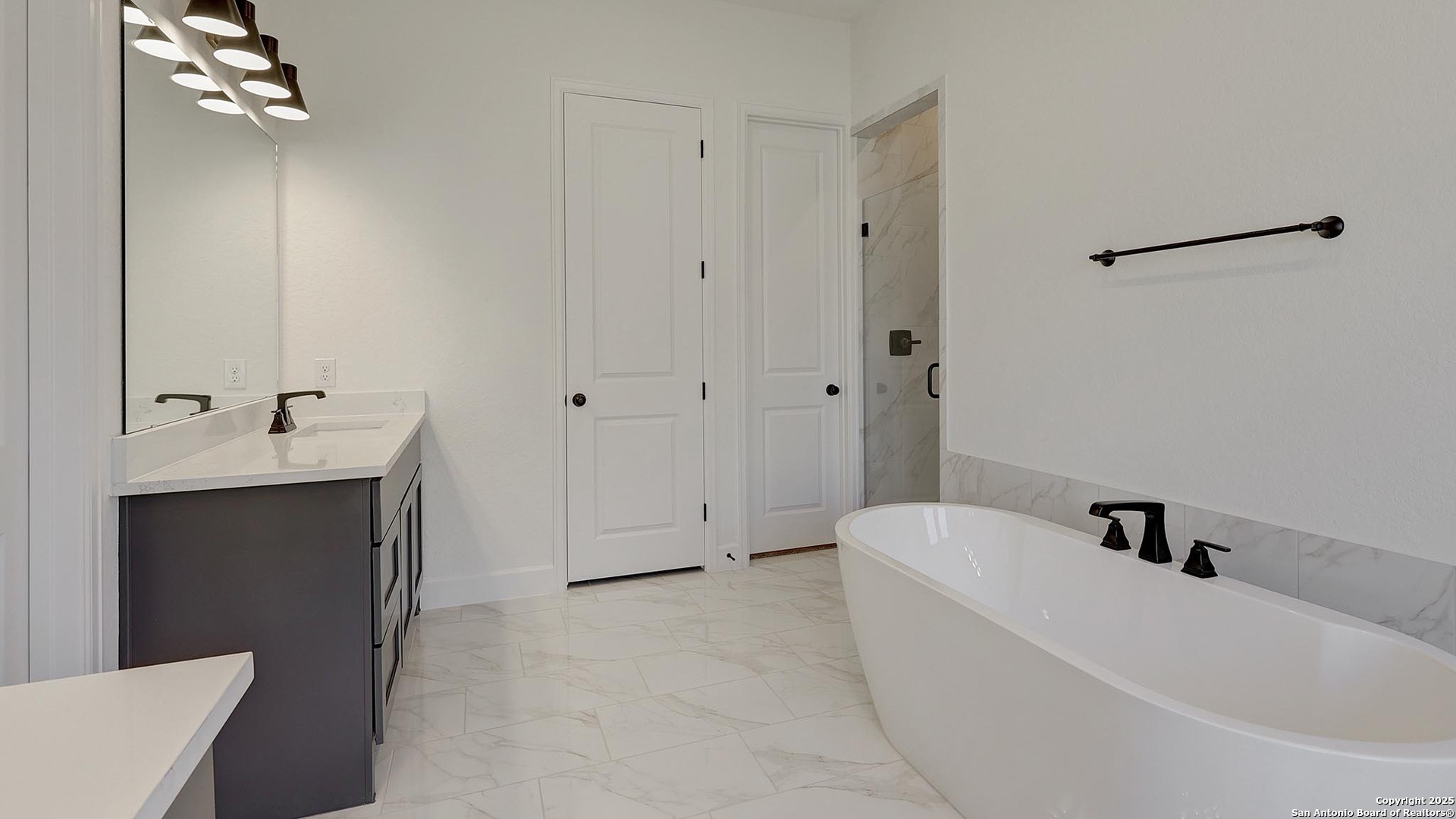 129 Brown Swiss Ridge Boerne, TX 78006 - Photo 16 of 26