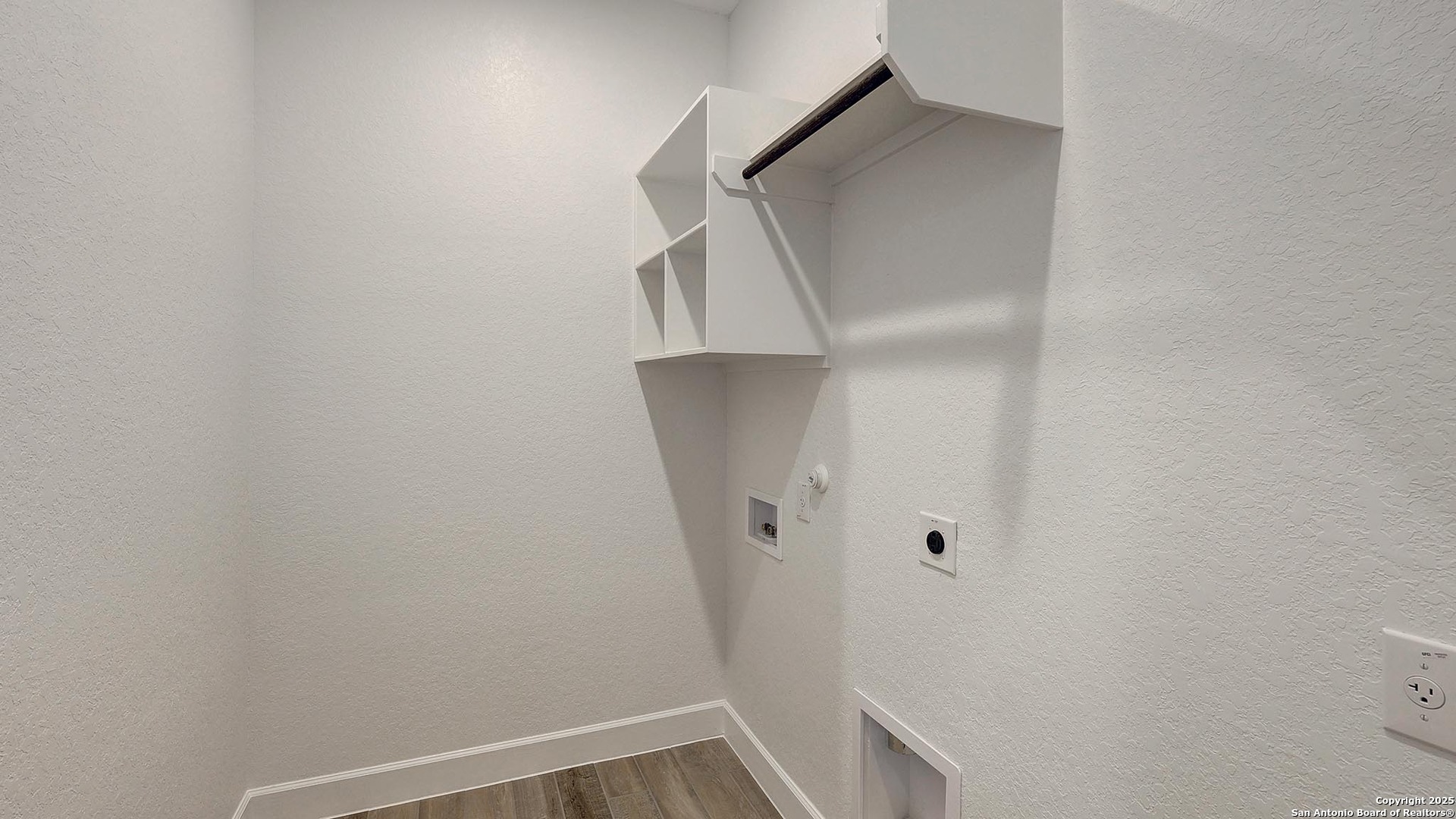 129 Brown Swiss Ridge Boerne, TX 78006 - Photo 8 of 26