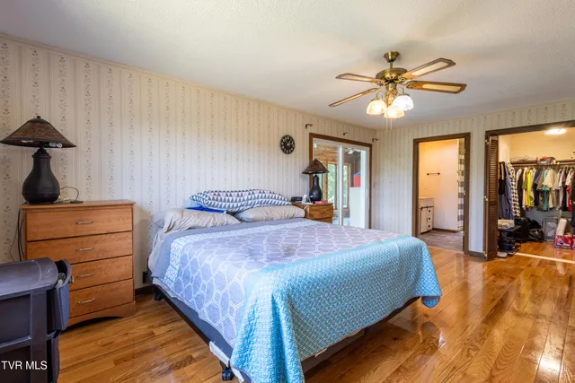 $499,999 | 274 Hickam Orchard Road, Kingsport, TN 37660