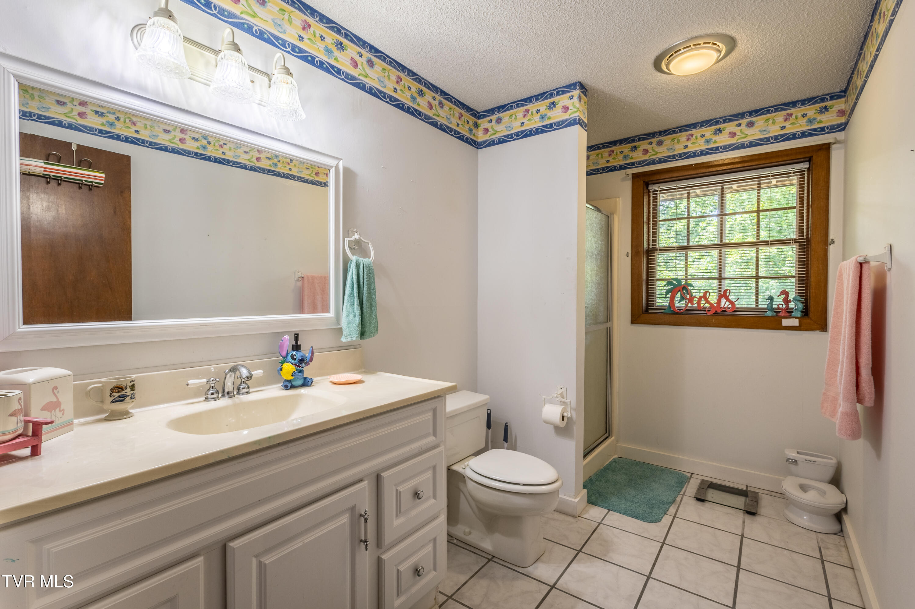 274 Hickam Orchard Road Kingsport, TN 37660 - Photo 15 of 31 IMG_3360-HDR