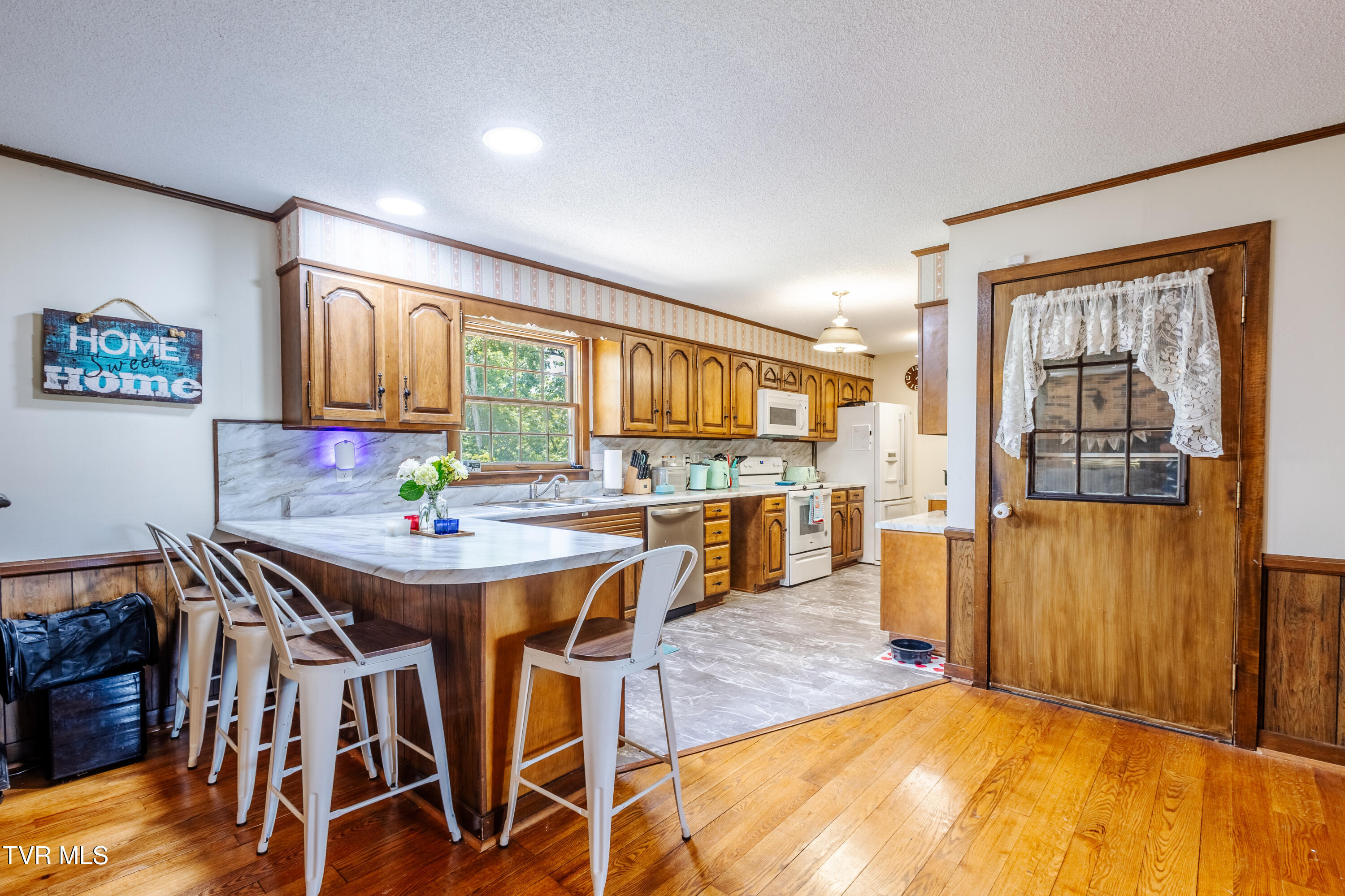 274 Hickam Orchard Road Kingsport, TN 37660 - Photo 17 of 31 IMG_3235-HDR