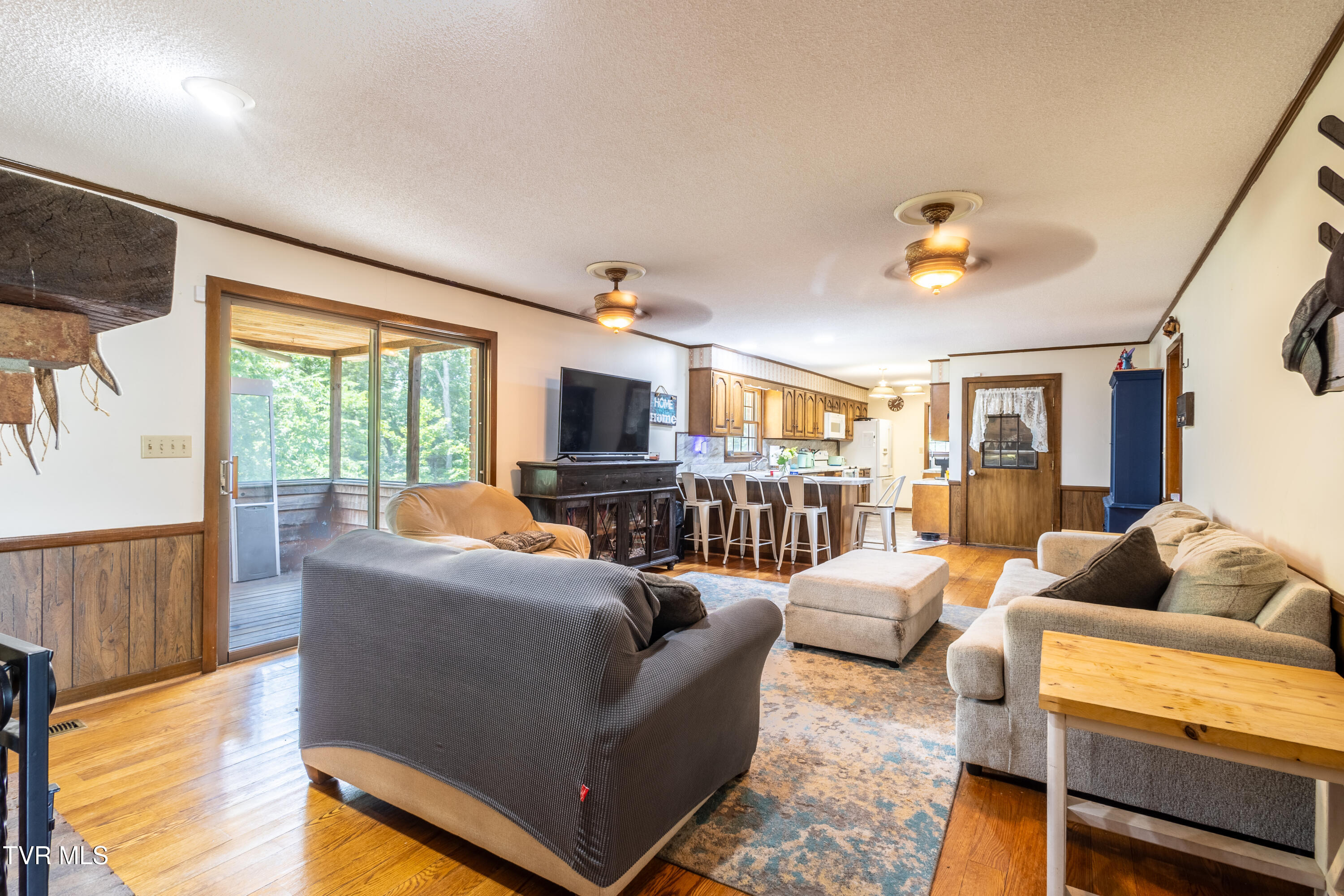 274 Hickam Orchard Road Kingsport, TN 37660 - Photo 5 of 31 IMG_3250-HDR