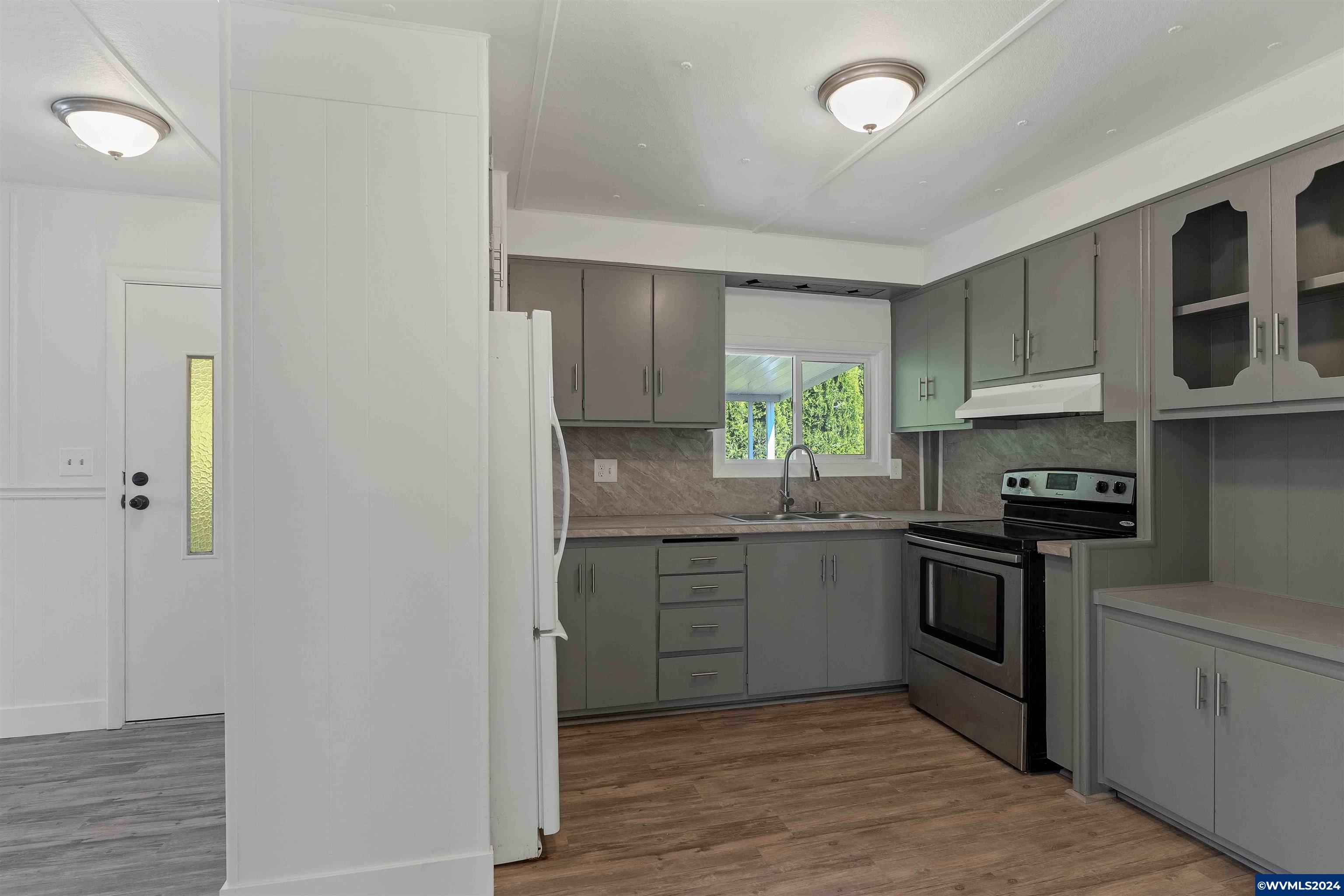 3486 Rainbow Loop, Unit 28 Hubbard, OR 97032 - Photo 8 of 33