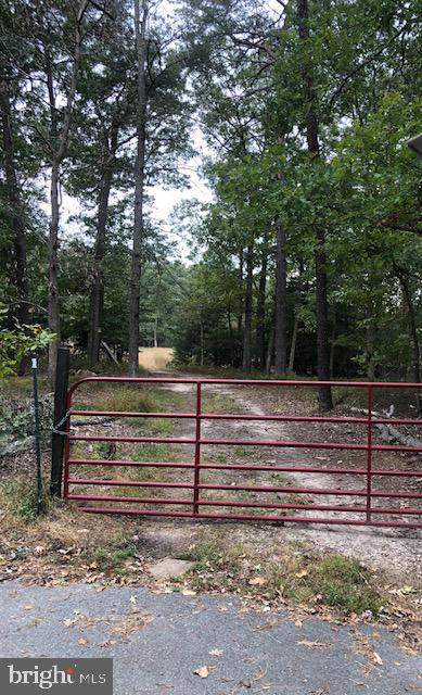 10731 Cross Road Trl Road Brandywine, MD 20613 - Photo 8 of 12