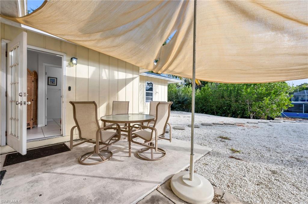 2772 Riverview Drive Naples, FL 34112 - Photo 16 of 33 Unit A - Outdoor Living