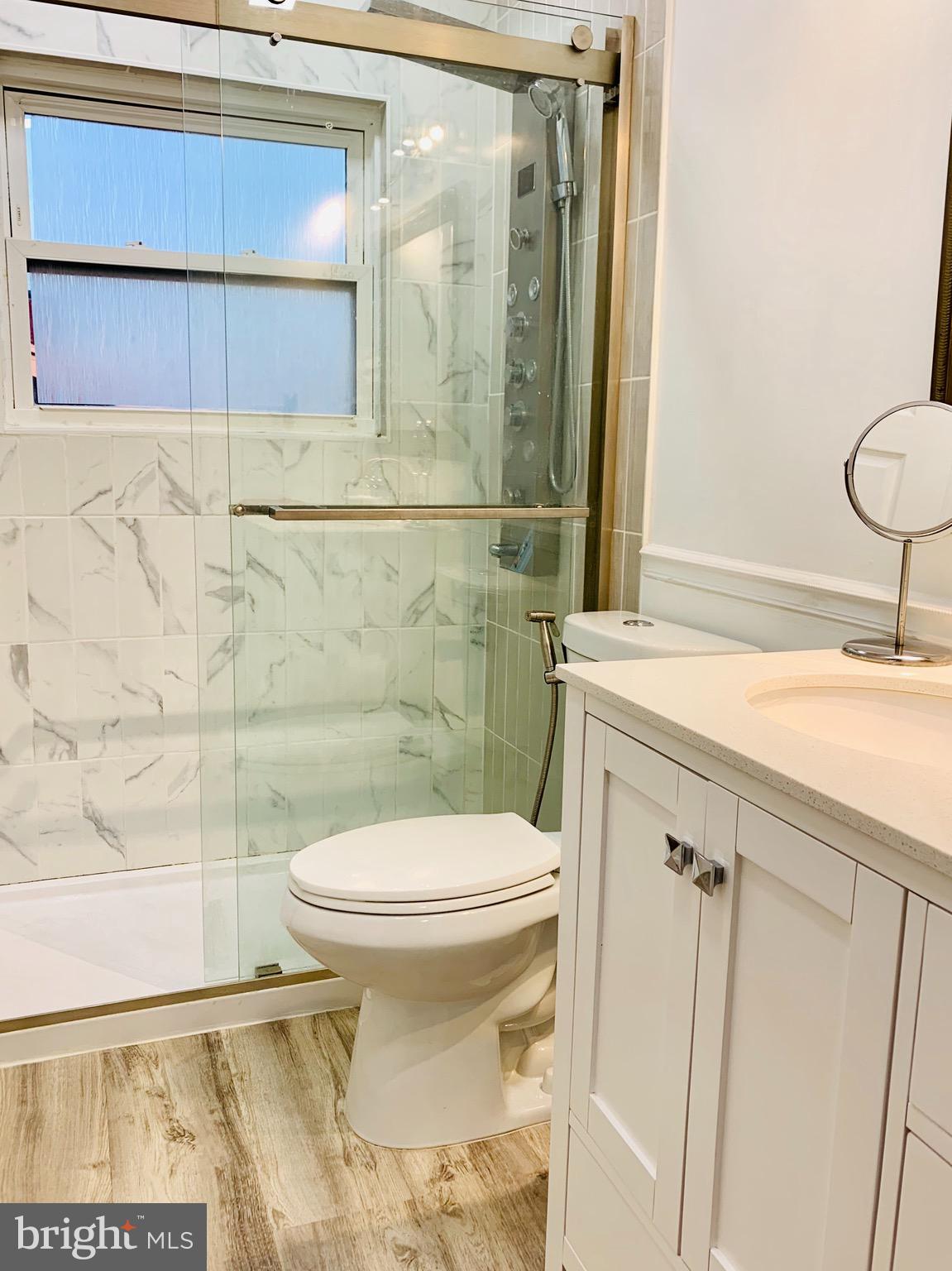 9642 Dundawan Road Baltimore, MD 21236 - Photo 35 of 59 Main bathroom