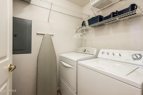 $219,900 | 14950 West Mountain View Boulevard, Unit 1305, Surprise, AZ 85374